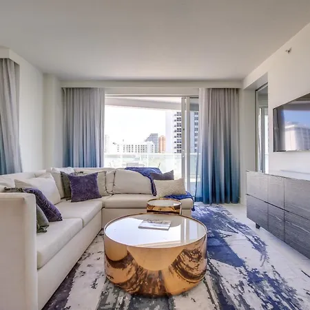 Fort Lauderdale Condo With Veranda And Ocean View!